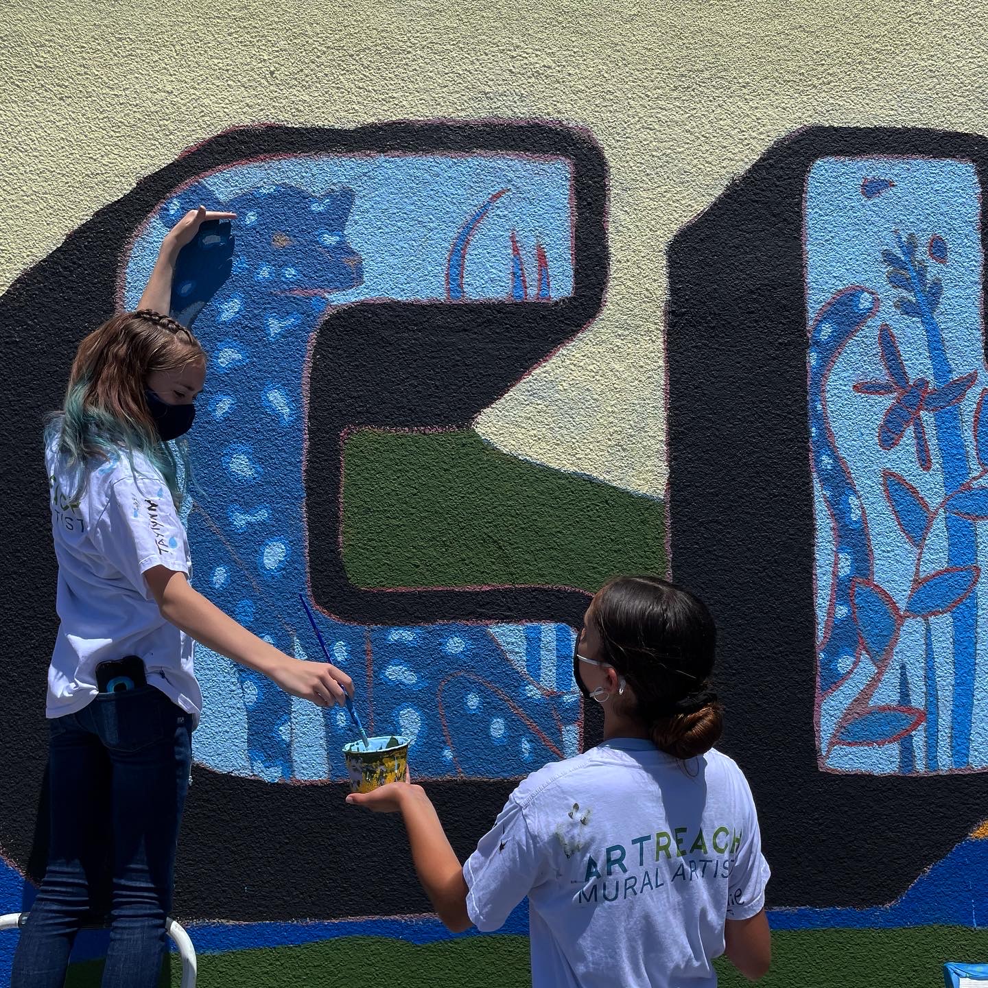 A2485522-B32C-4FF4-92A1-D22C01422380 4