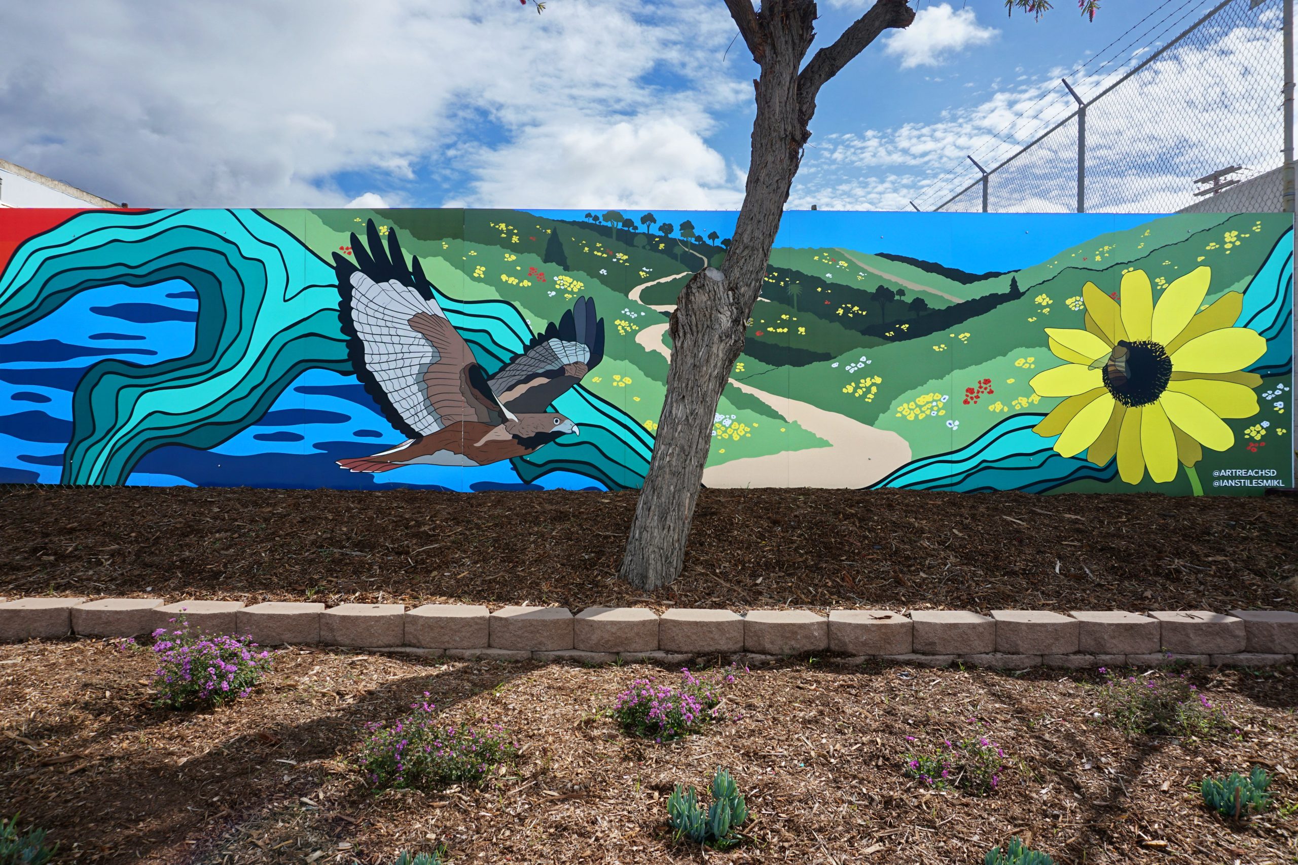 5_Main_fence_straight