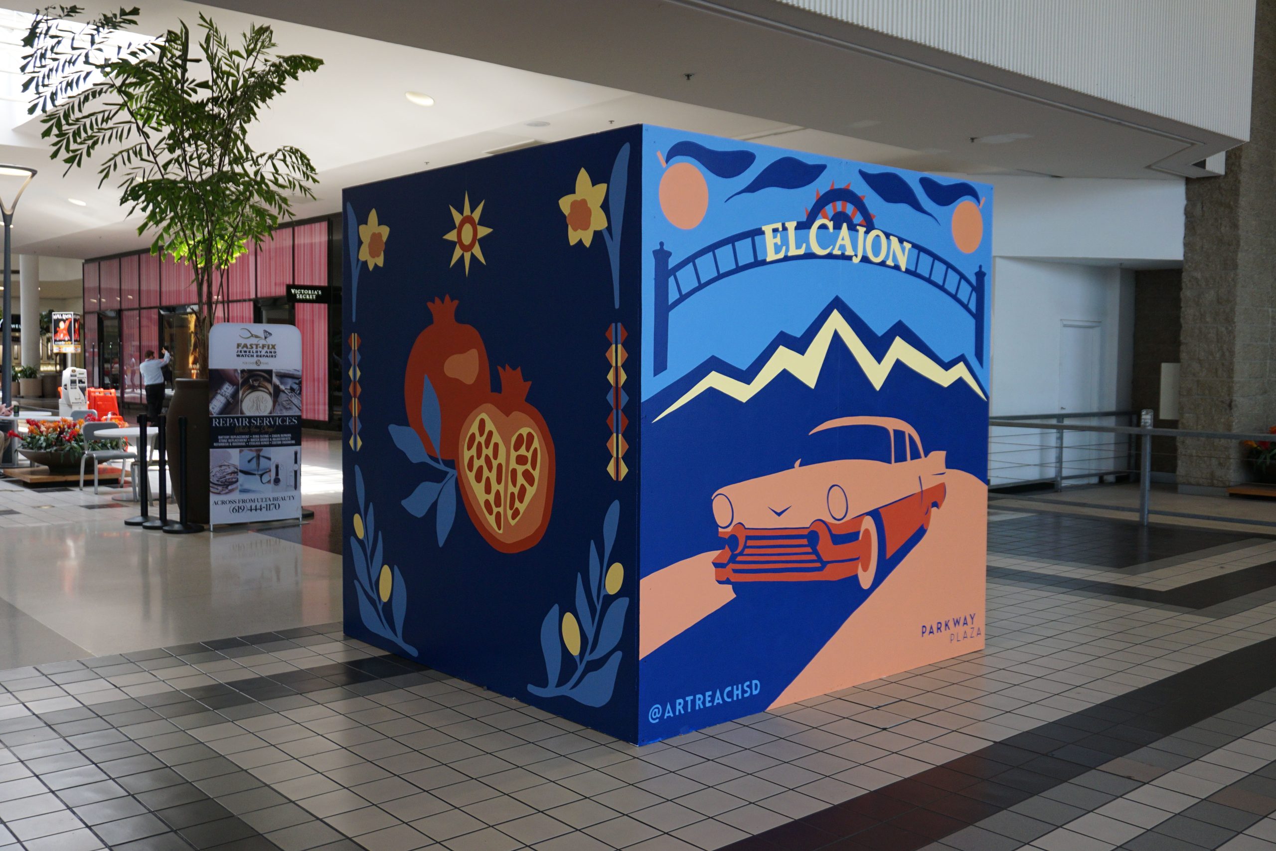Parkway Plaza // El Cajon